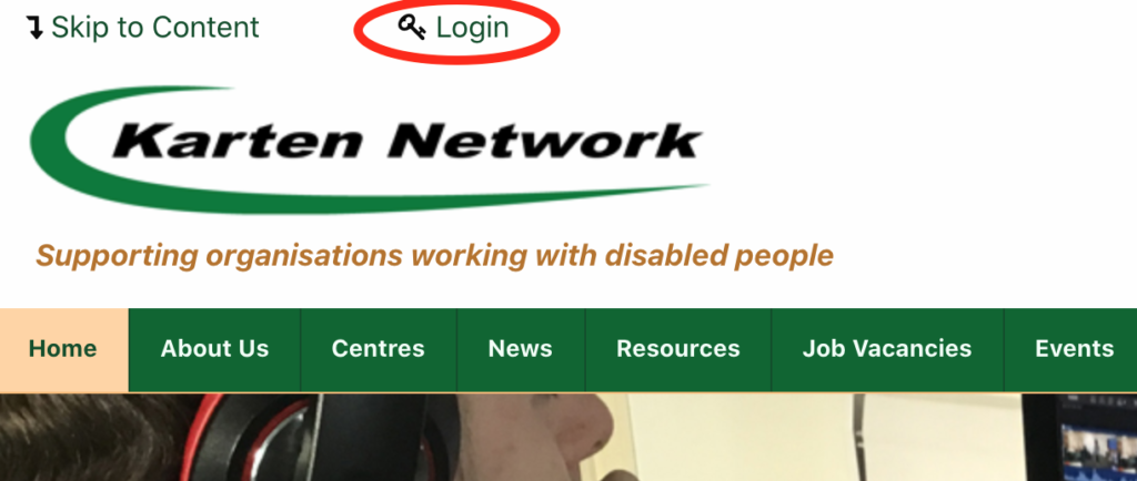 Screenshot showing the login link